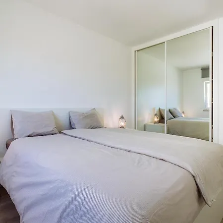 Monique Mit Meerblick Armação de Pêra